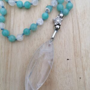 Mala apaisement – Amazonite – cristal de roche – sélénite – inspiration tibétain