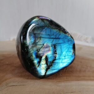 Labradorite bloc 6 – imagination, protection