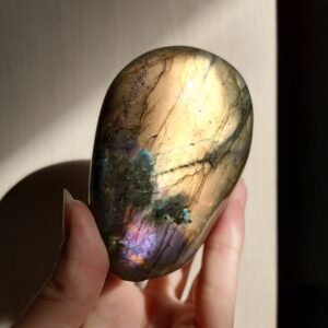 Labradorite bloc 5 – imagination, protection